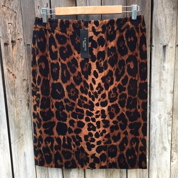 NWT Talbots Leopard Print Velvet Pencil Skirt 4P - Picture 13 of 13